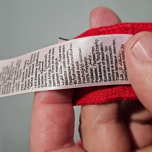 La Senza red and black 36D bra - Picture 7 of 7